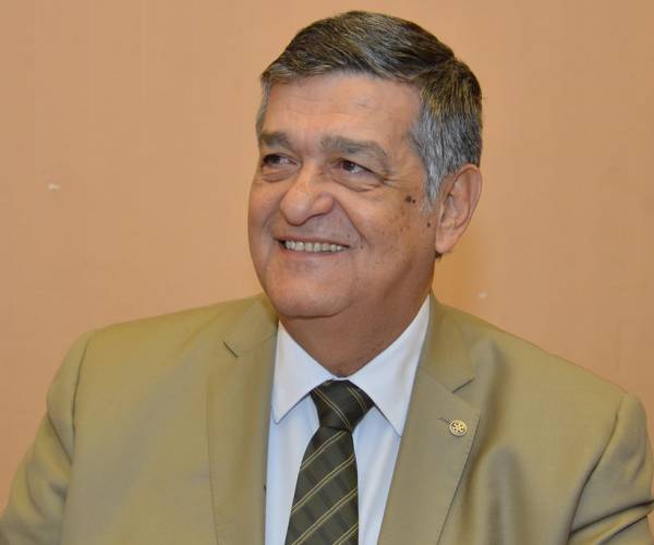 عن المؤسسة – مؤسسة حلمى للمحاماة